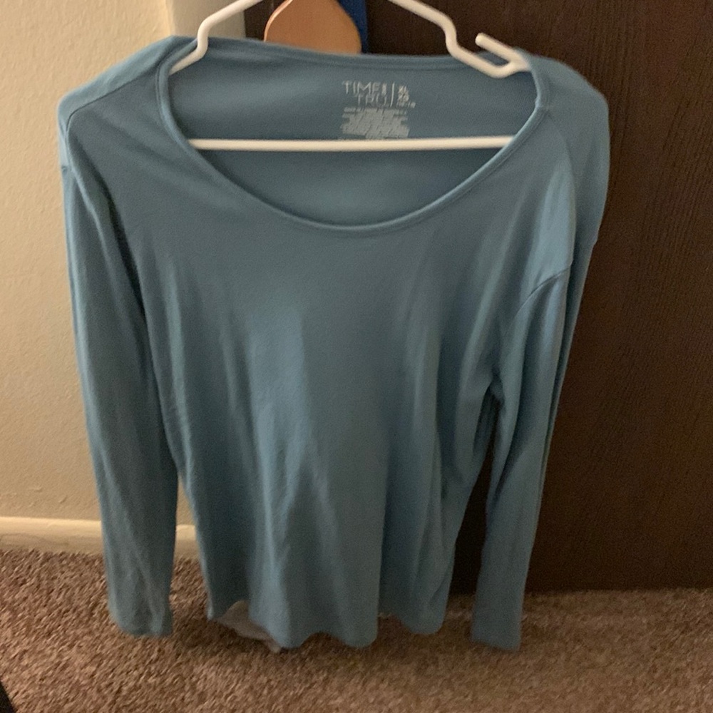 Long sleeve tee medium blue